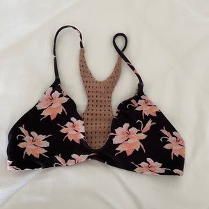 Acacia swim top
